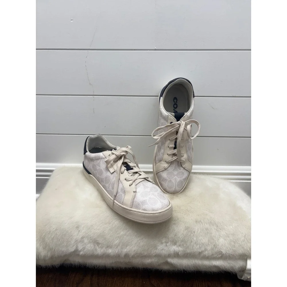 Coach Signature Low Sneakers And Womens Sz 9D White Leather Lifestyle Shoes